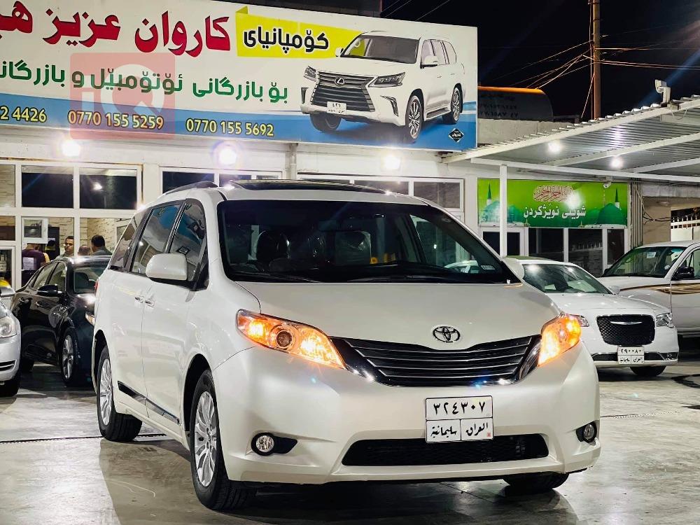Toyota Sienna